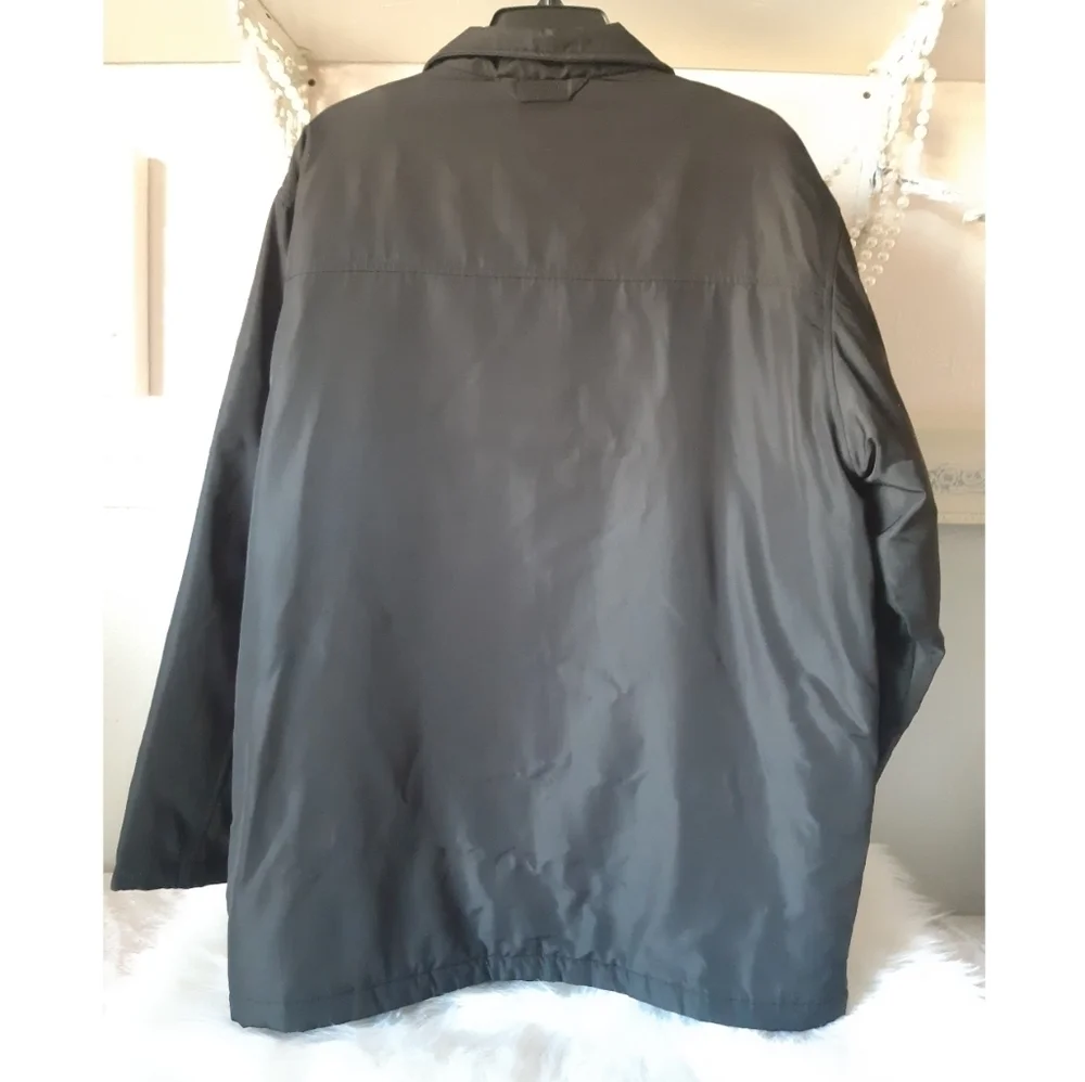 Men's Black Jacket & Coat - Unbranded Classic Quilted Coat - Picture 2 of 8